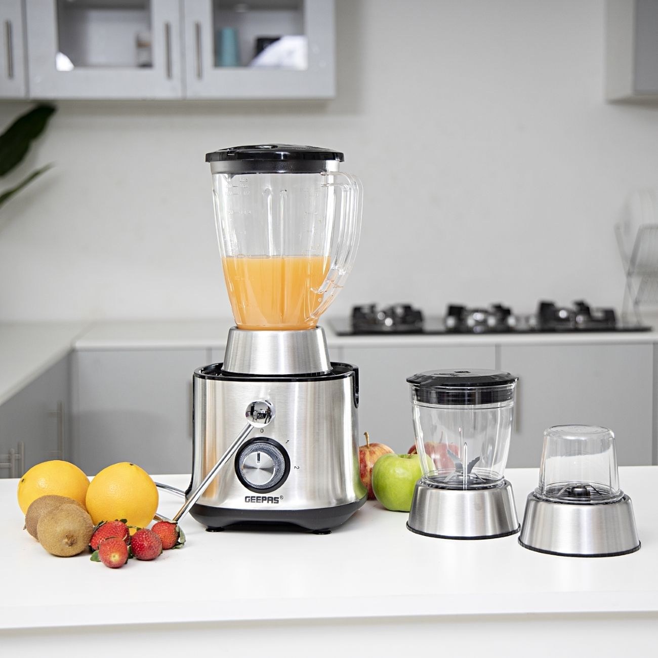 آبمیوه گیری چهارکاره جی پاس مدل GSB5451 ا Geepas GSB5451 4-in-1 Juicer & Blender